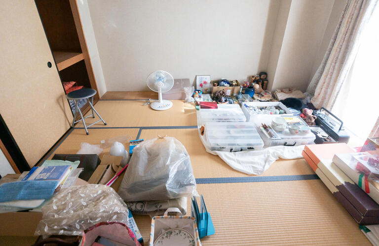 遺品整理は物が多くて大変！片付けるコツを解説｜さいたまの遺品整理専門業者「ライフサービスおぎや」